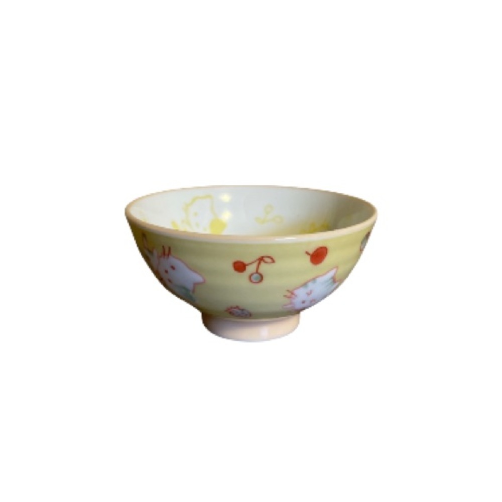 Kotobuki Japan Small Rice Soup Bowl with Painted Kitties and Berries